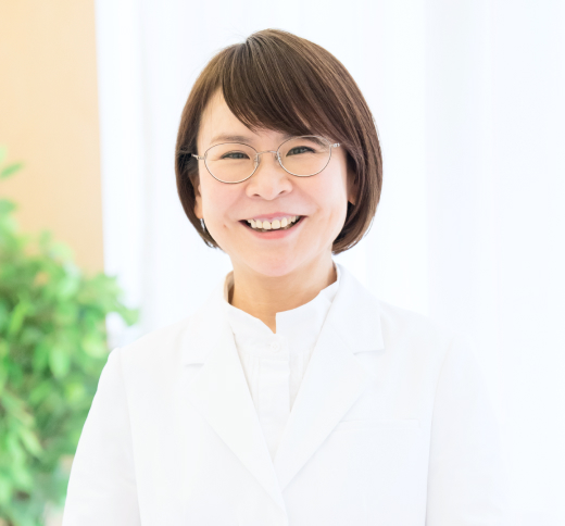 清家院長｜梅田の美容皮膚科「シロノJクリニック」